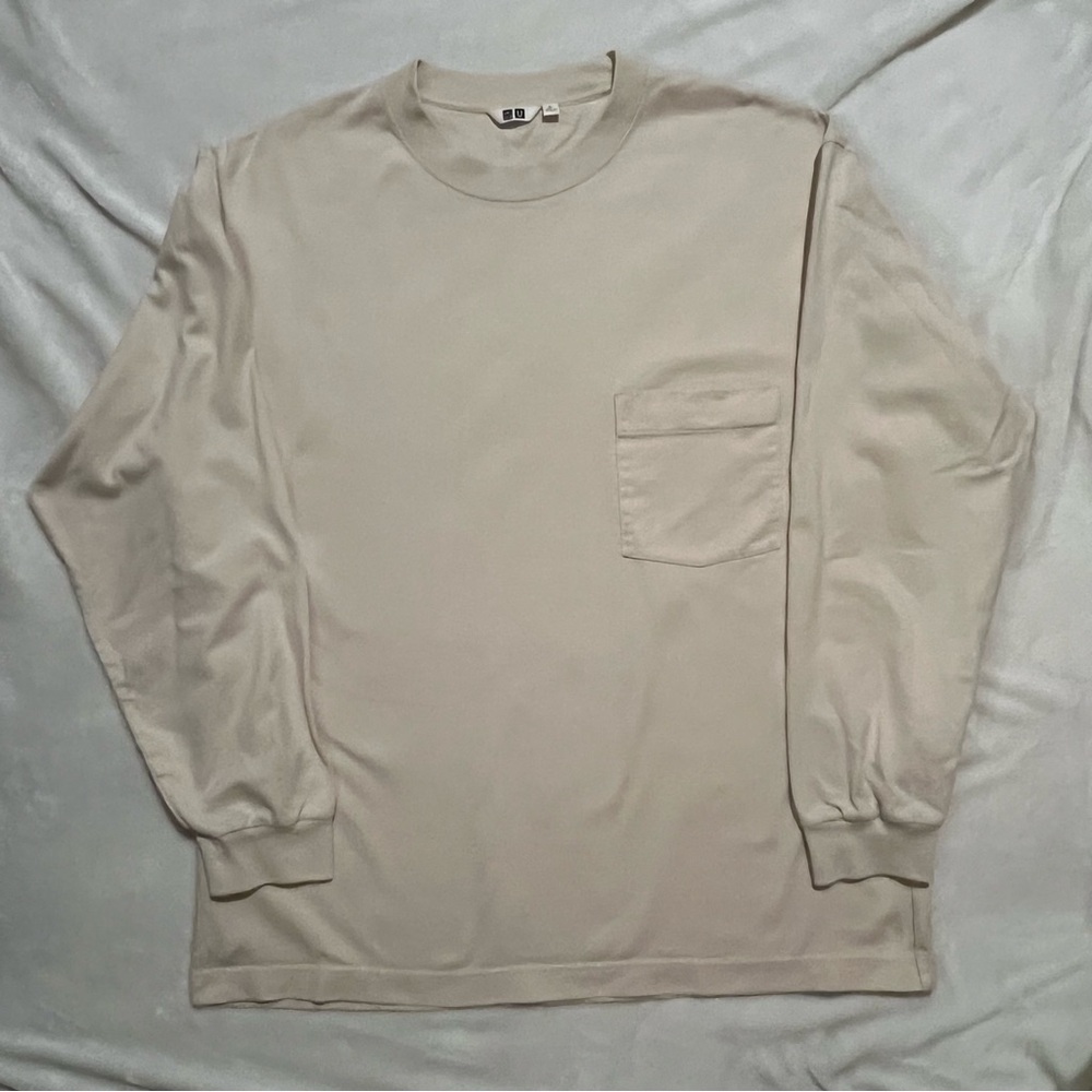 Uniqlo U T-Shirt XL Beige/Cream, Long Sleeve, Chest Pocket, Crewneck